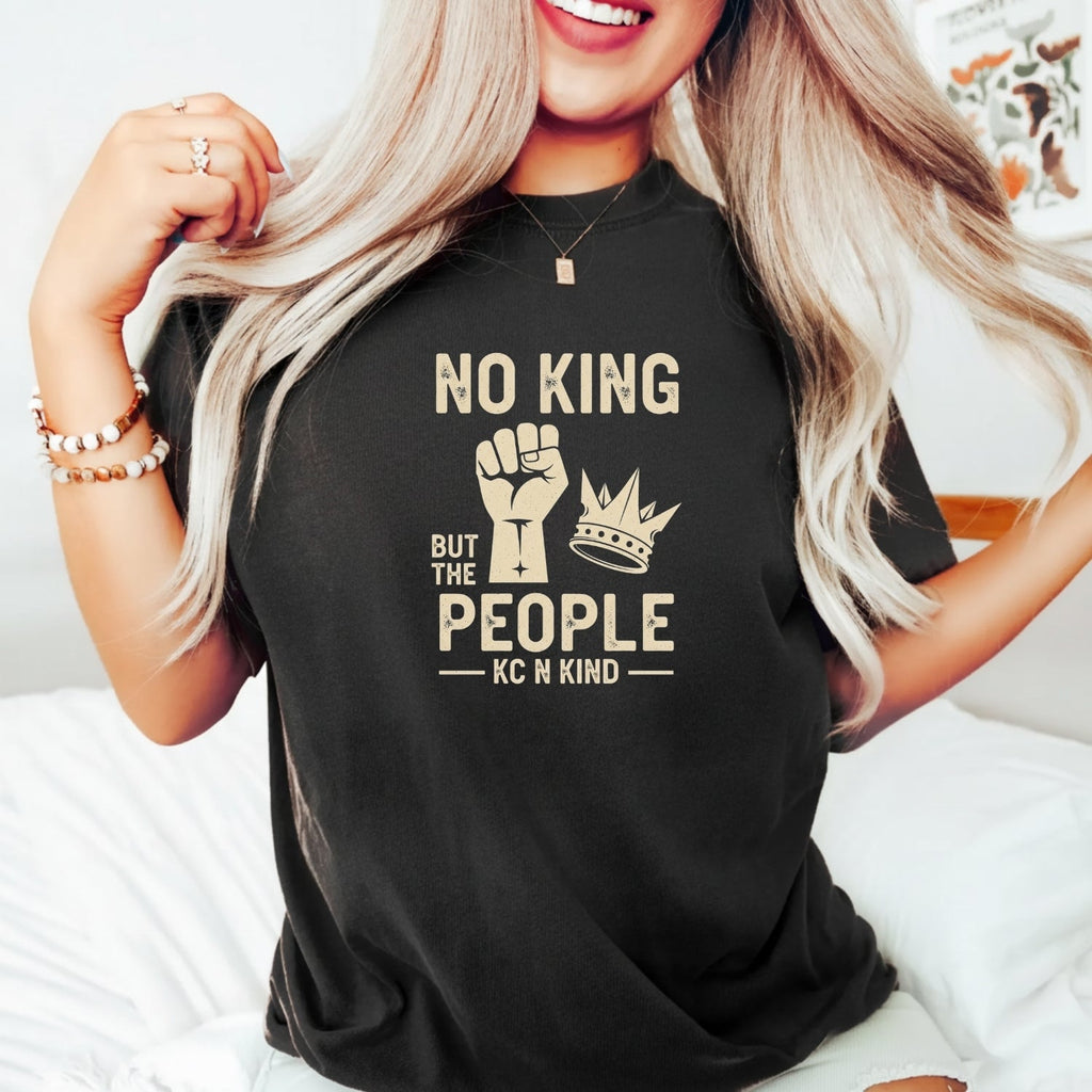 No King But The People T-Shirt – Unisex Equality & product image 8