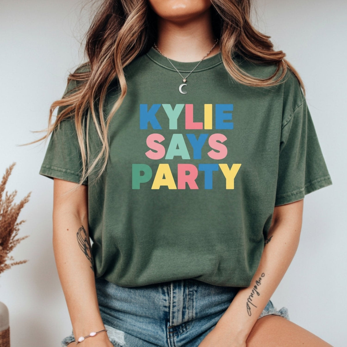 Kylie Says Party Shirt – Retro Disco Pop-Inspired Graphic product image 7
