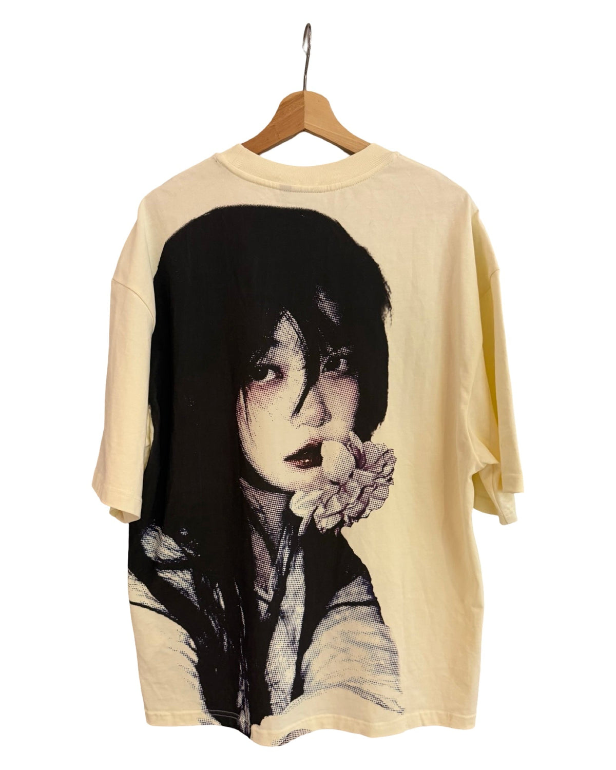 Floralidz Roses are Red Violets Black Cream Tee product image 2