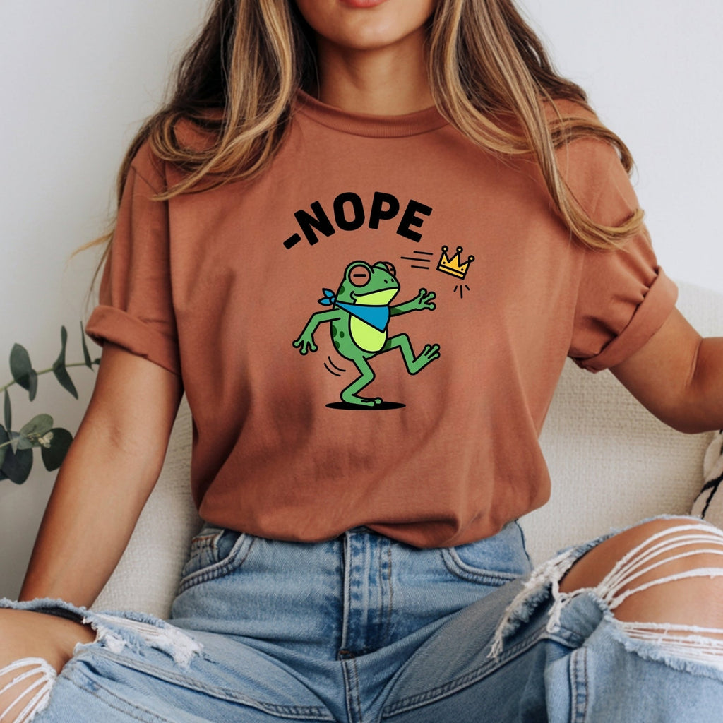 No Kings Streetwear T-Shirt – Frog Graphic Cotton Top for product image 2