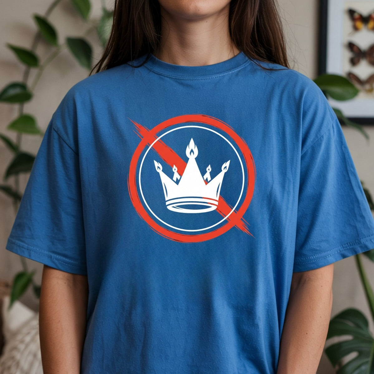 No Kings Statement T-Shirt – No Crown Symbol Shirt – product image 15