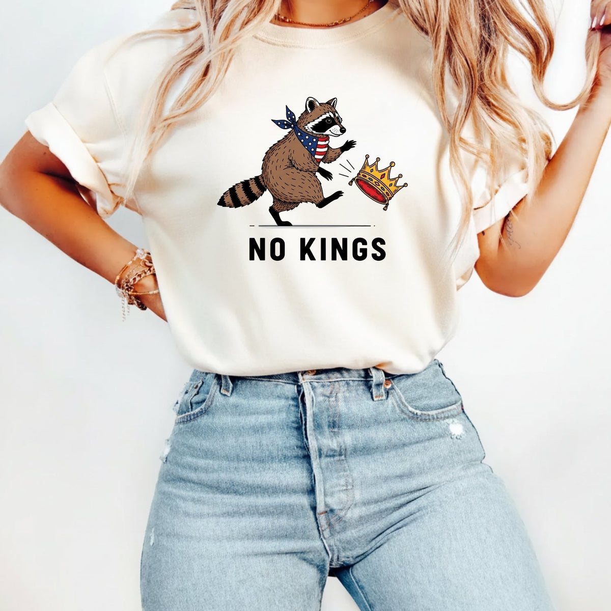 No Kings Raccoon Graphic T-Shirt - Freedom and Independence product image 1