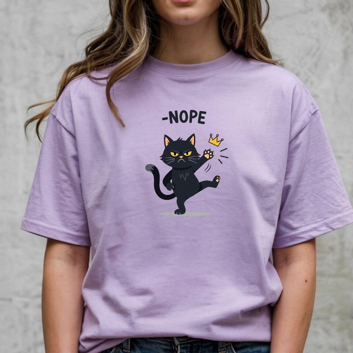 No Kings in America Black Cat T-Shirt – Funny Patriotic product image 7
