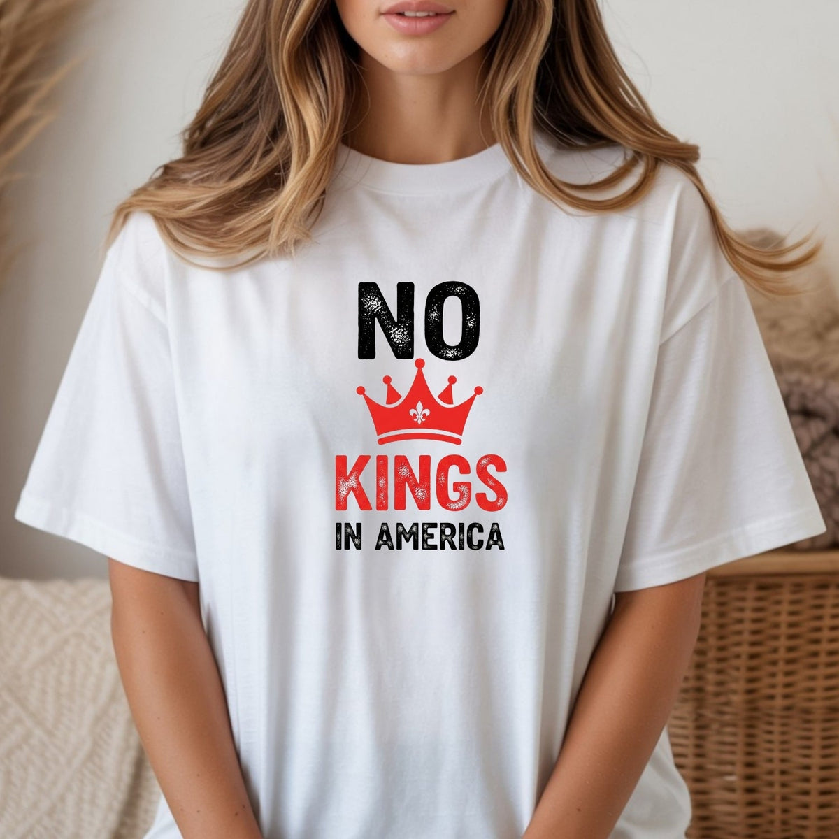 No Kings in America T-Shirt – Patriotic Democracy Tee – product image 2
