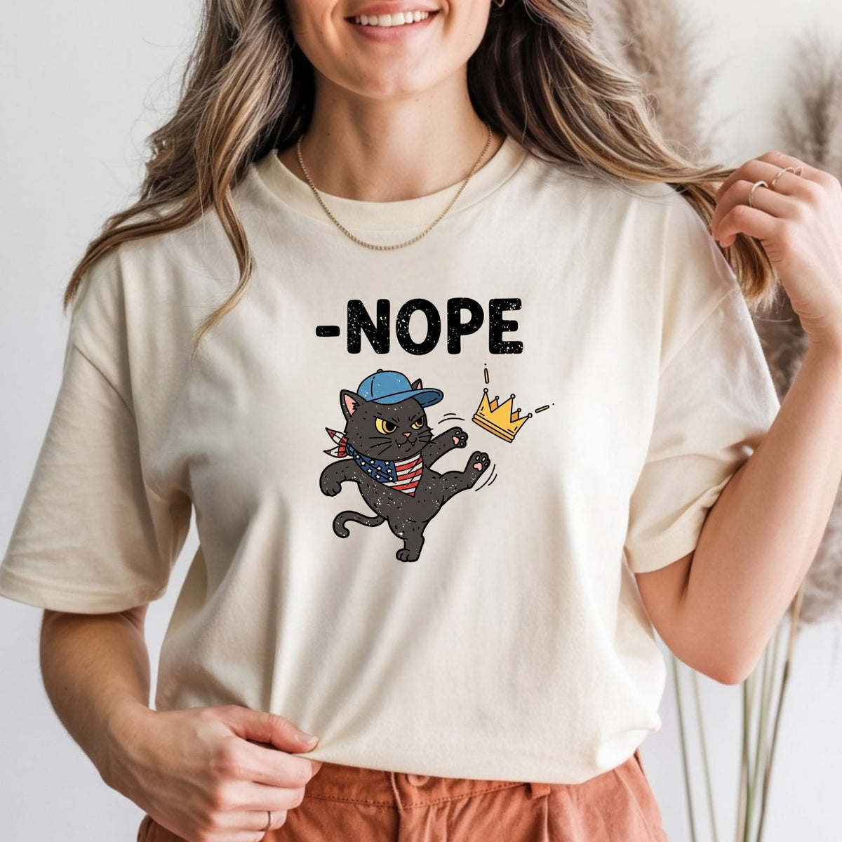 No Kings in America Tee – Black Cat Parody Shirt – Liberty product image 5