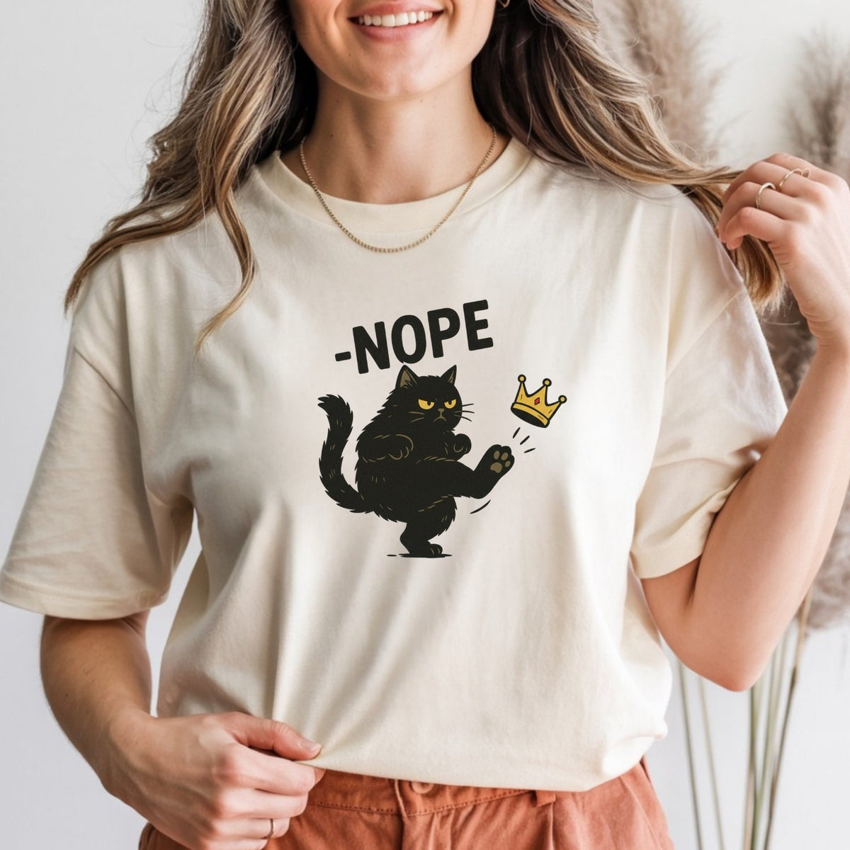 No Kings in America Black Cat Shirt – Funny Political Meme product image 7