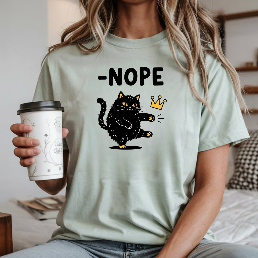 Black Cat Parody T-Shirt – No Kings in America Funny Satire product image 10