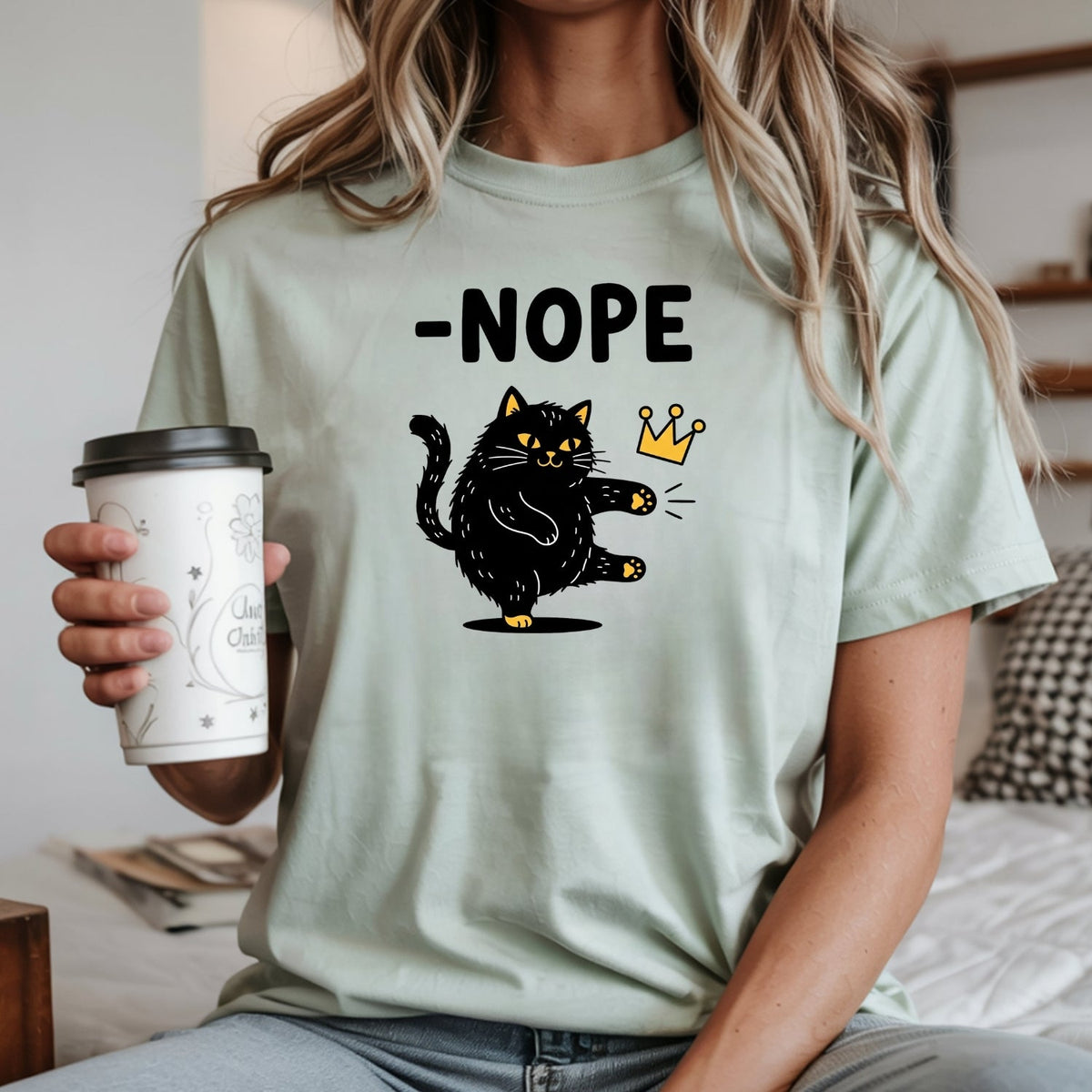 Black Cat Parody T-Shirt – No Kings in America Funny Satire product image 10