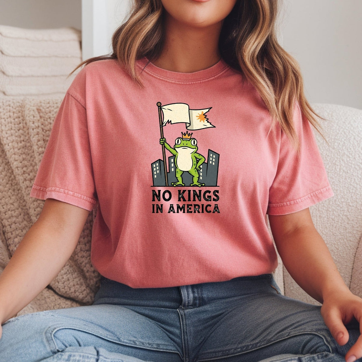 No Kings in America Frog T-Shirt – Rebellious Cartoon product image 29