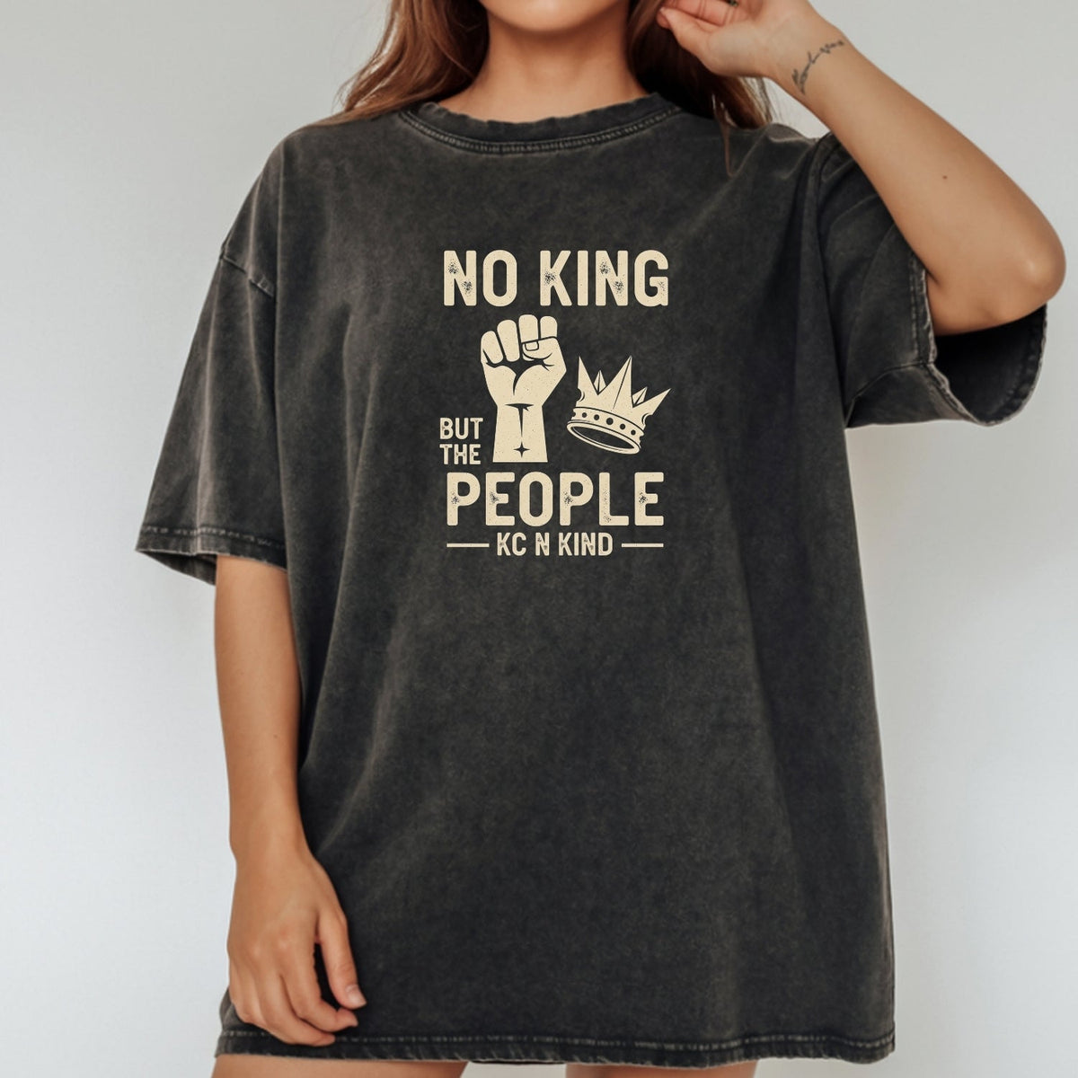 No King But The People T-Shirt – Unisex Equality & product image 13