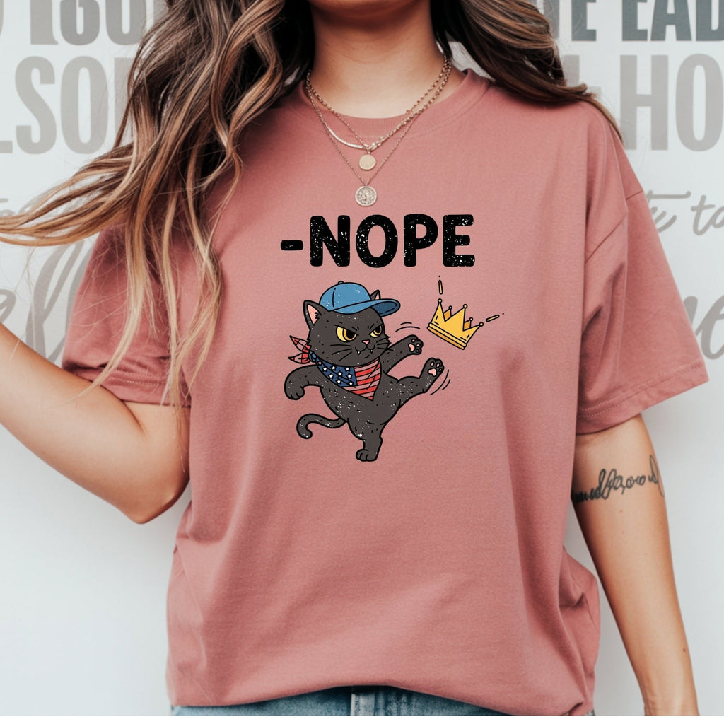 No Kings in America Tee – Black Cat Parody Shirt – Liberty product image 15