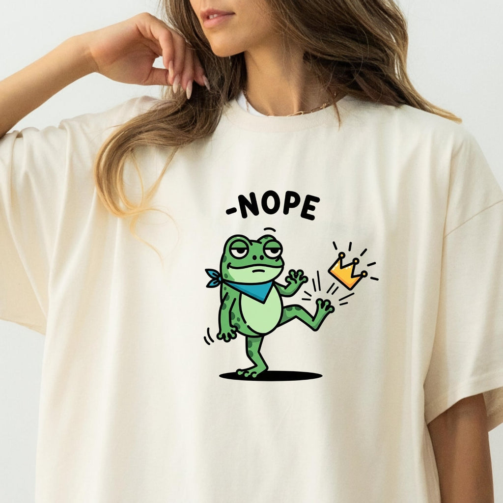 No King Sarcastic Frog Graphic Tee – Nope Crown Kick Unisex product image 18
