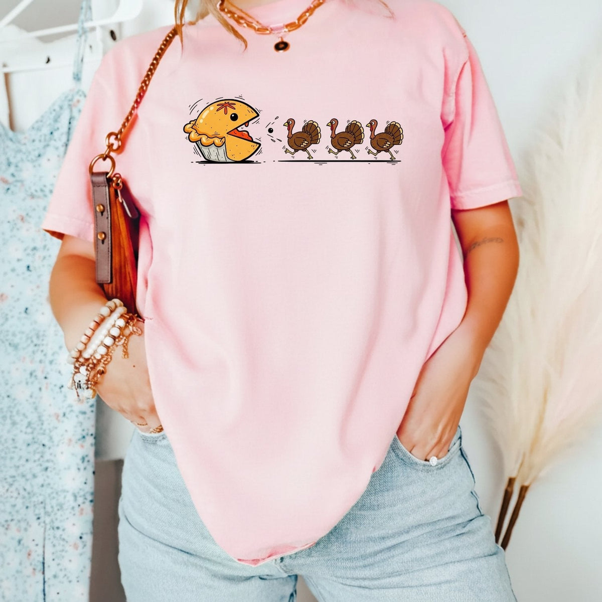Funny Thanksgiving Shirt – Retro Pumpkin Pie Chasing Turkey product image 29