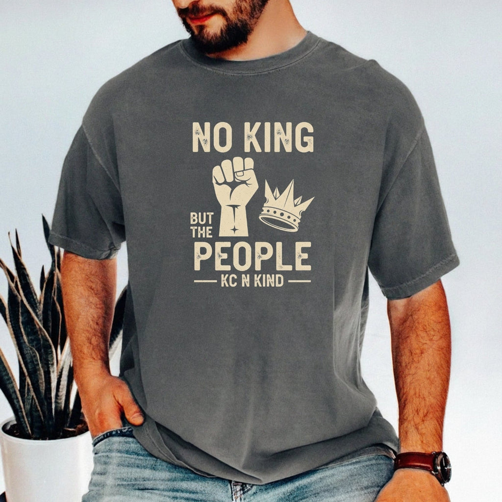 No King But The People T-Shirt – Unisex Equality & product image 15