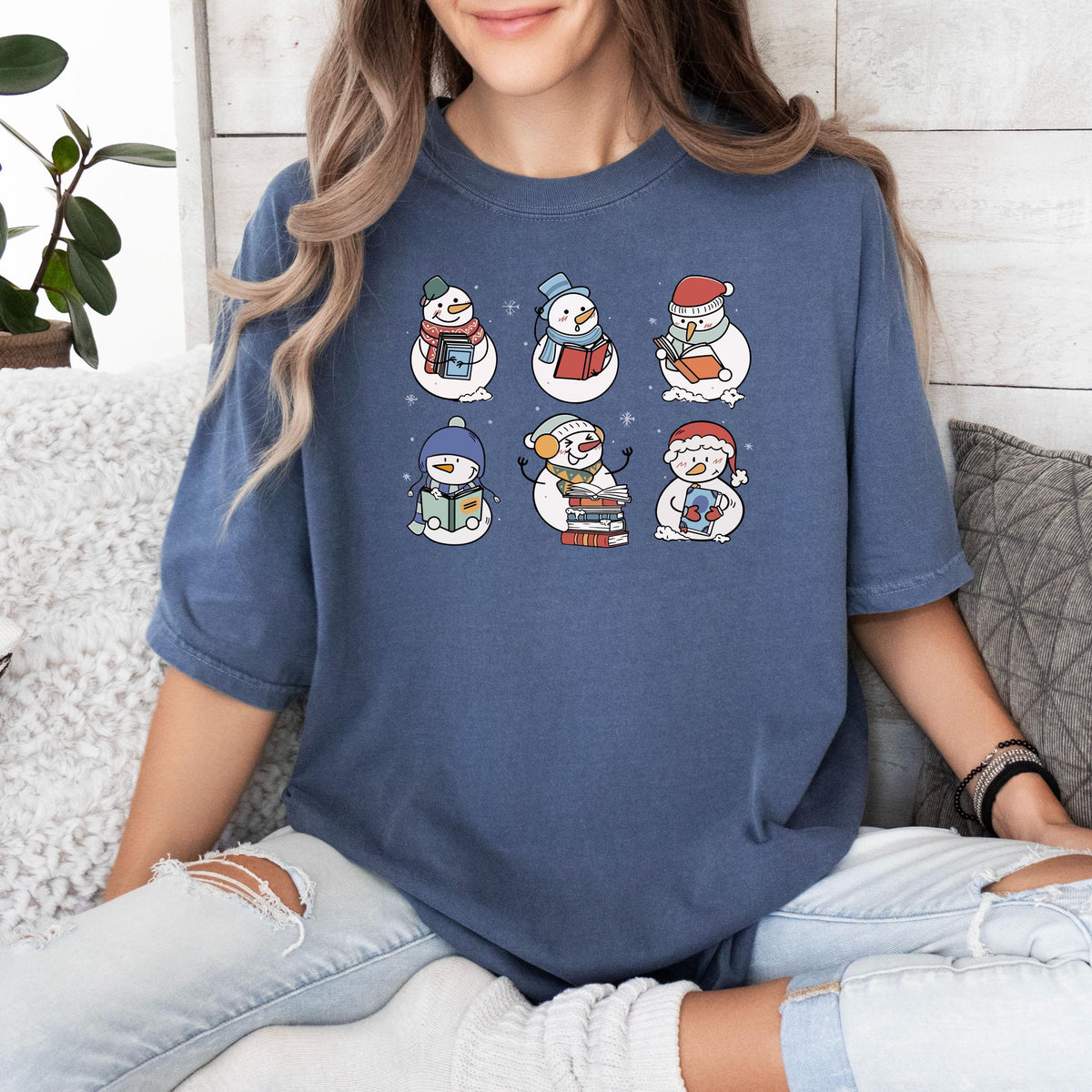 Book Lover Snowman T-Shirt – Reading Shirt – Teacher Gift – product image 5