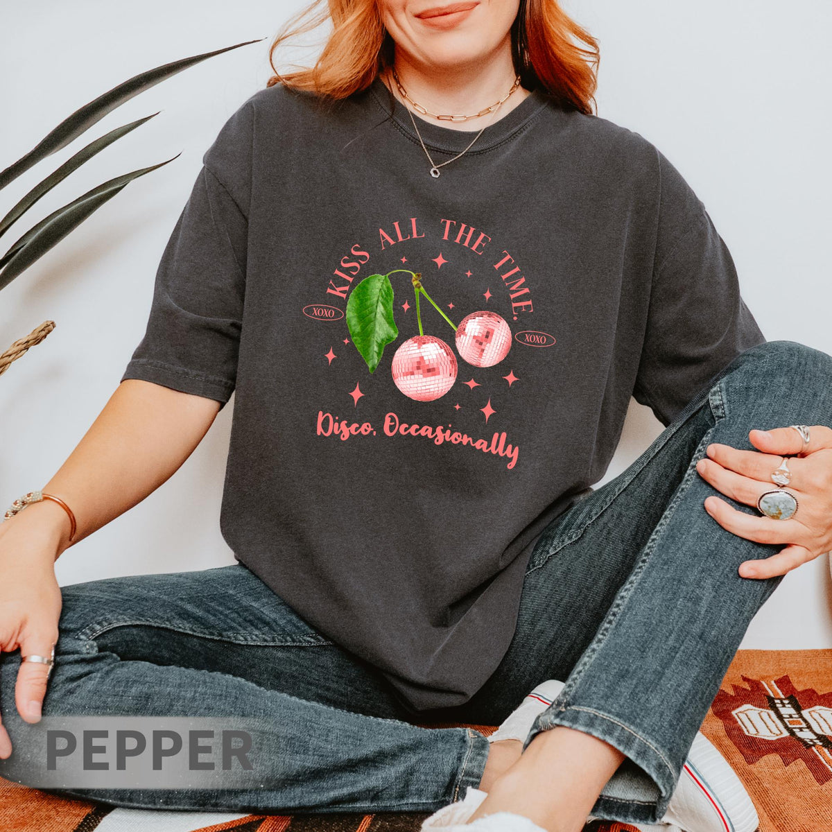 Kiss All The Time Disco Occasionally Graphic T-Shirt – product image 4