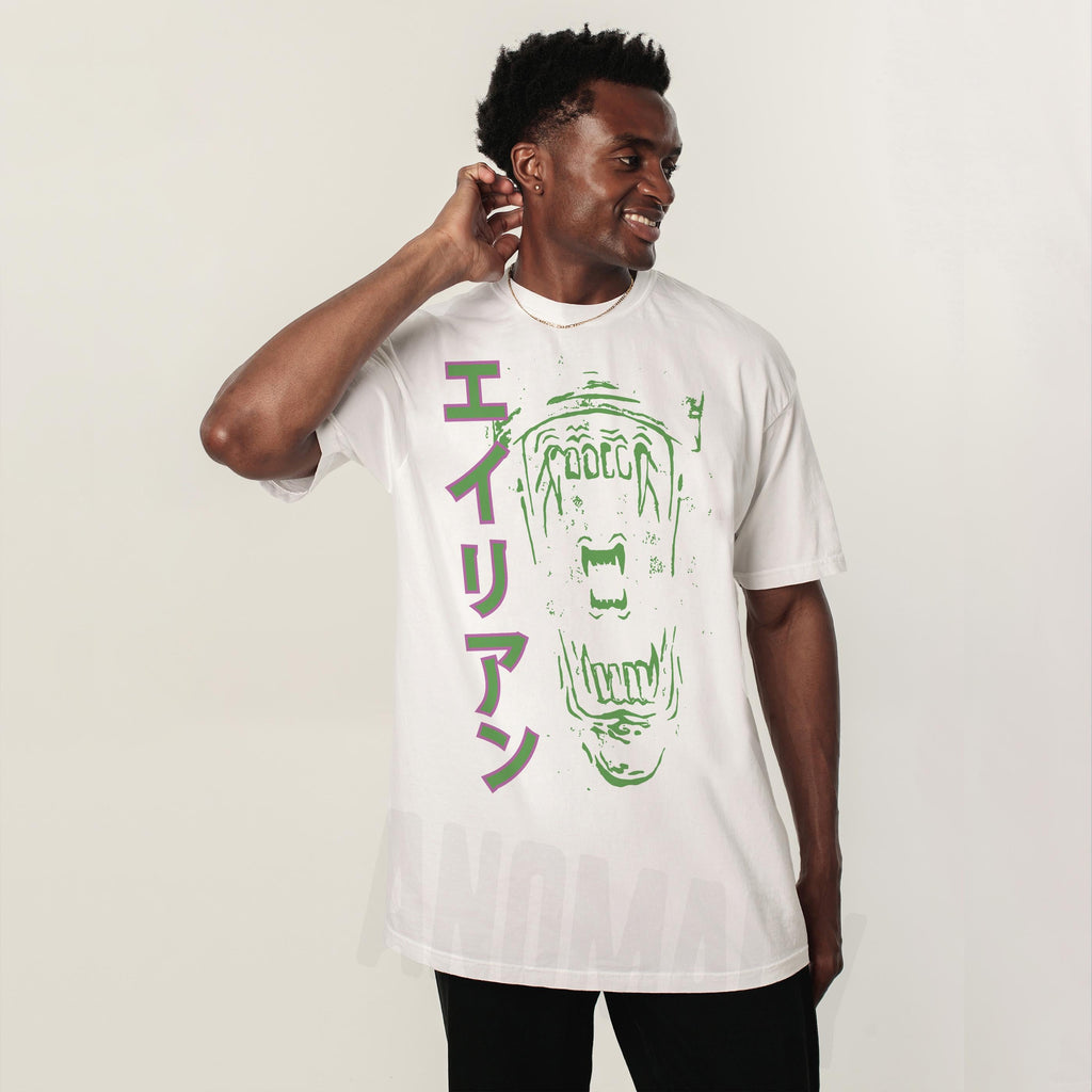 Retro Alien Xenomorph T-Shirt – Japanese Horror Movie product image 4