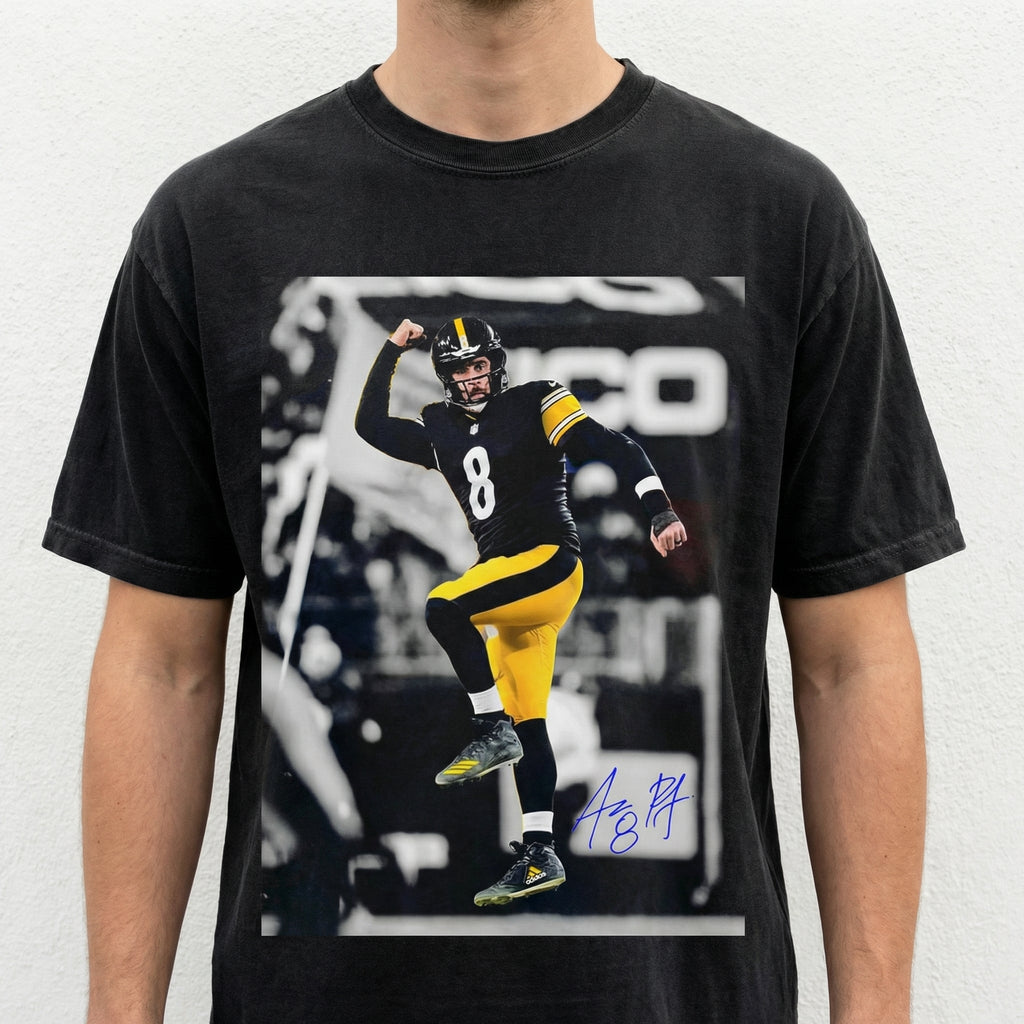 Vintage Rodgers 90s Football Graphic T-Shirt - Game Day product image 4